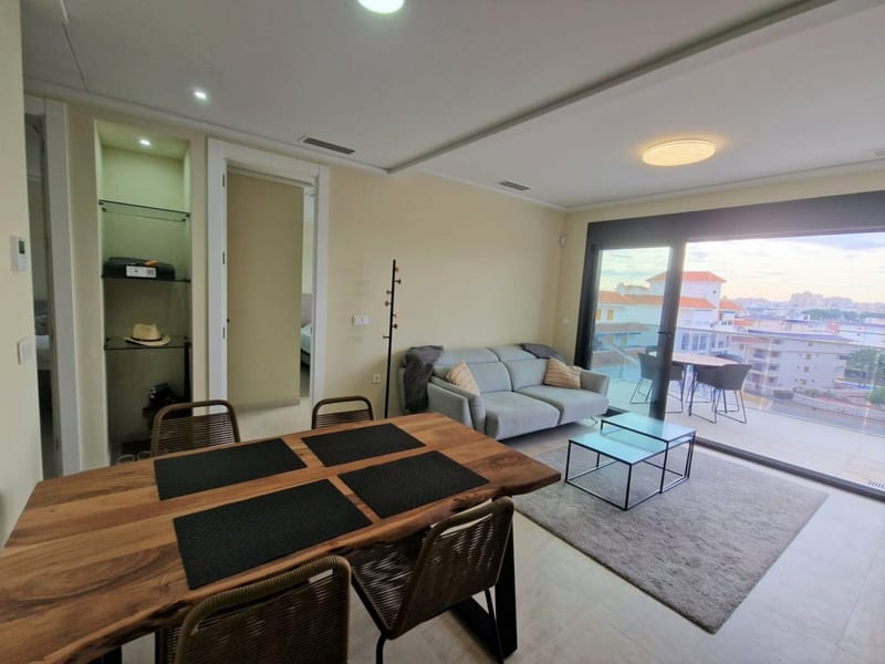 Open photo Listing photo