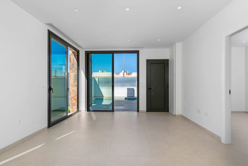 Open photo Listing photo