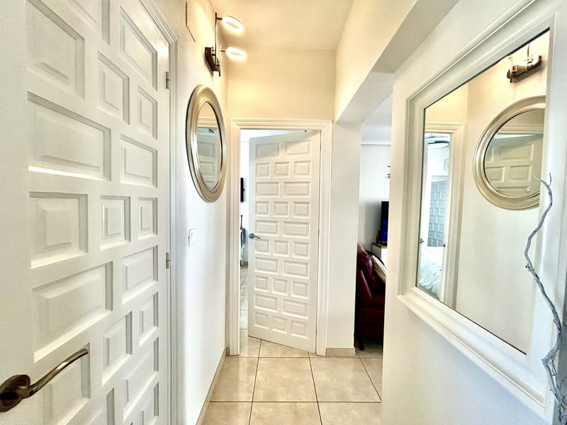 Open photo Listing photo