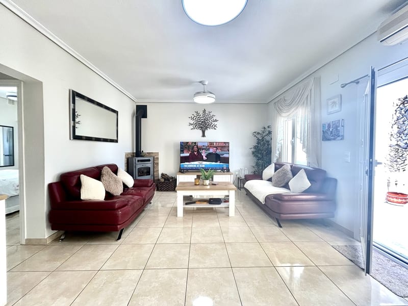 Open photo Listing photo