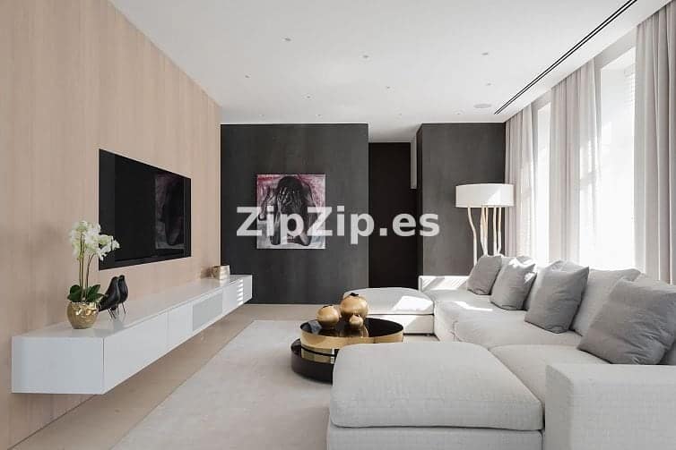 Open photo Listing photo