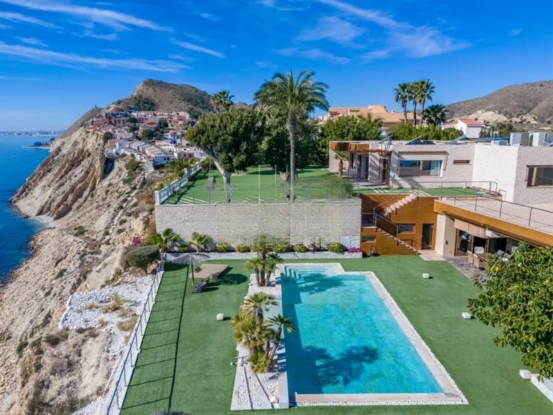 Open photo Listing photo
