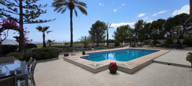 Open photo Listing photo