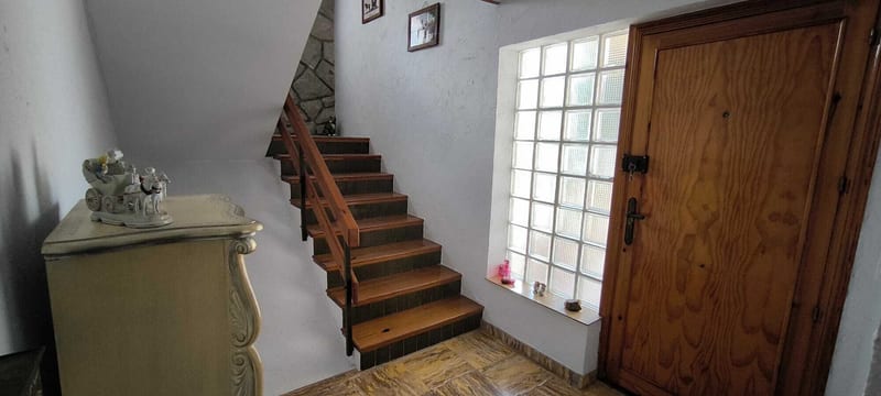 Open photo Listing photo