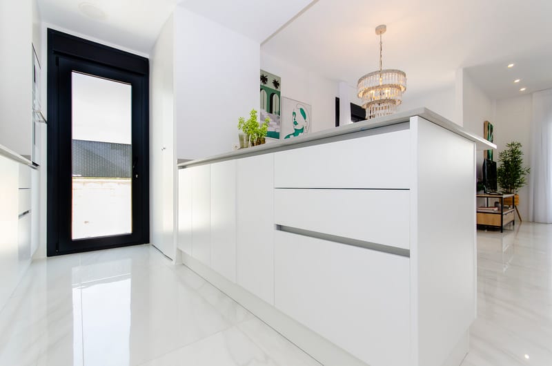 Open photo Listing photo