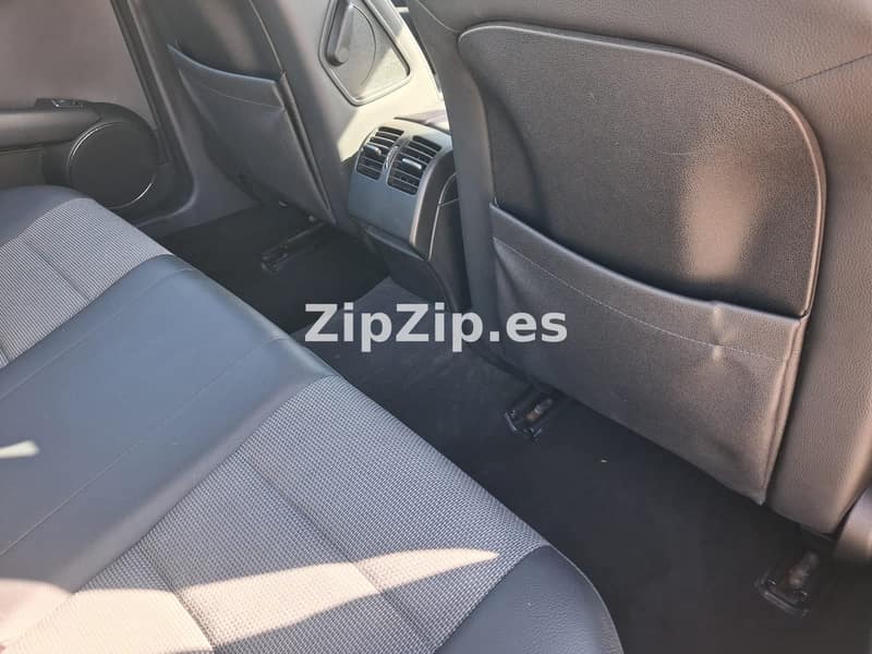 Open photo Listing photo