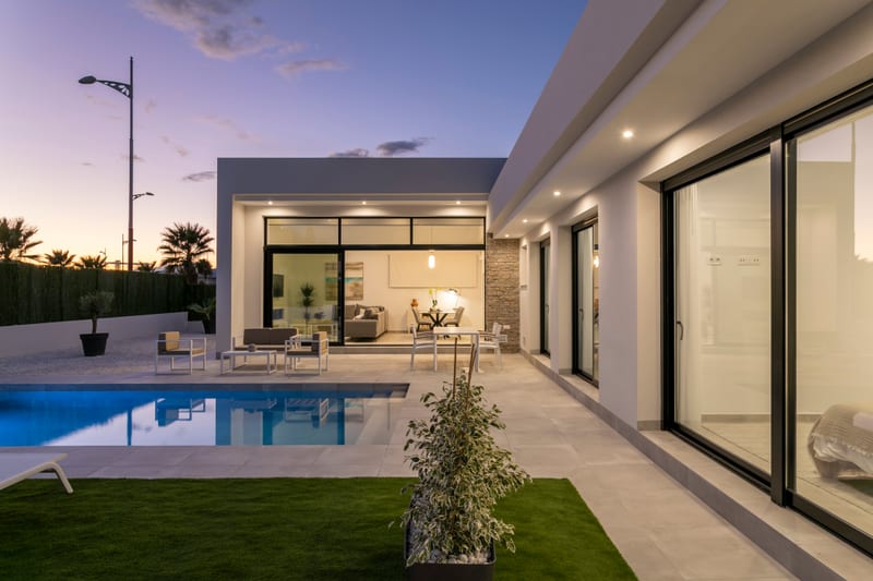 Open photo Listing photo