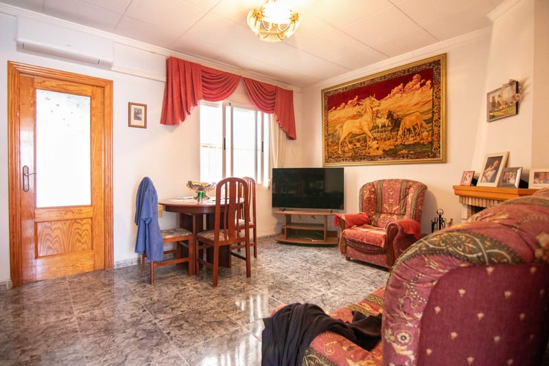 Open photo Listing photo