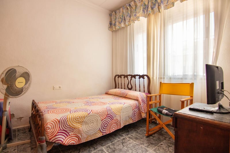 Open photo Listing photo