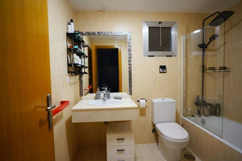 Open photo Listing photo