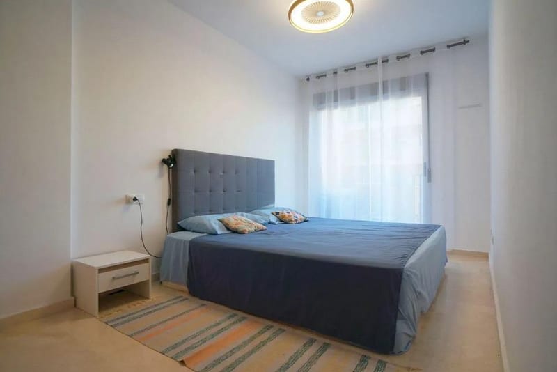 Open photo Listing photo