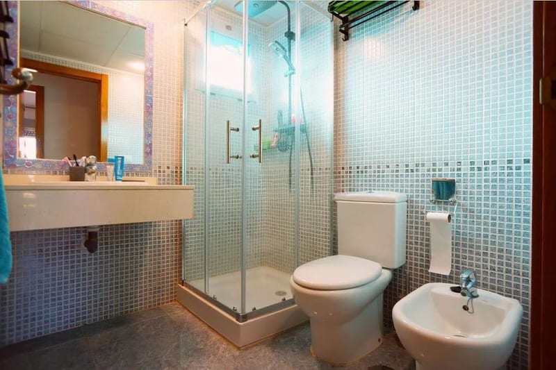 Open photo Listing photo
