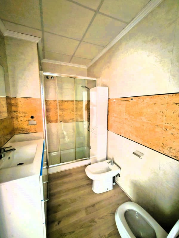 Open photo Listing photo