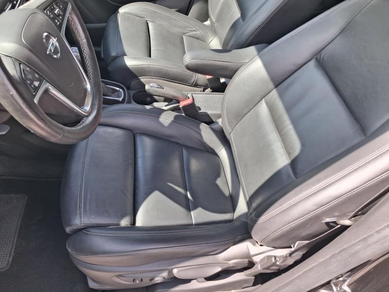 Open photo Listing photo