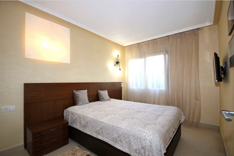 Open photo Listing photo