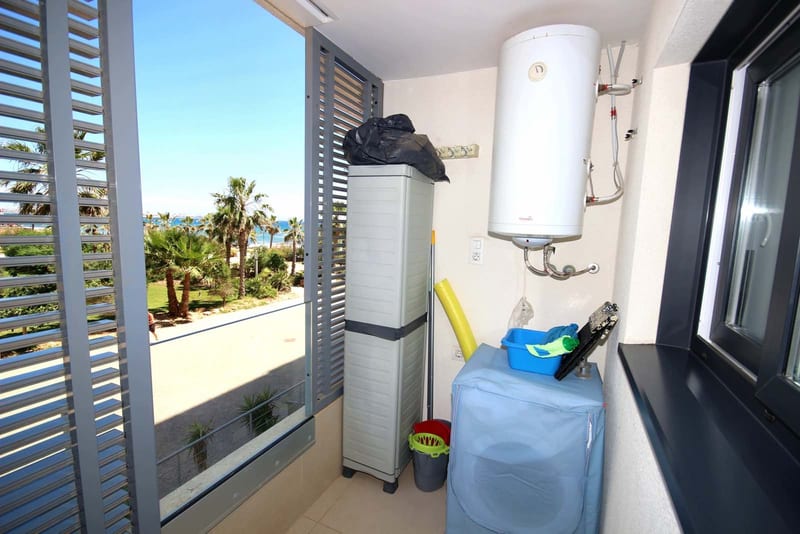 Open photo Listing photo