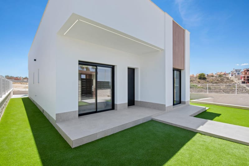 Open photo Listing photo