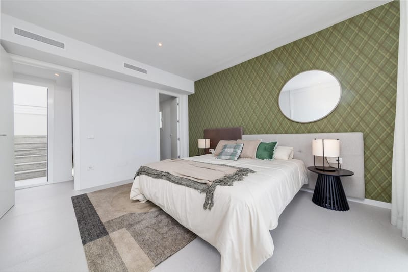 Open photo Listing photo