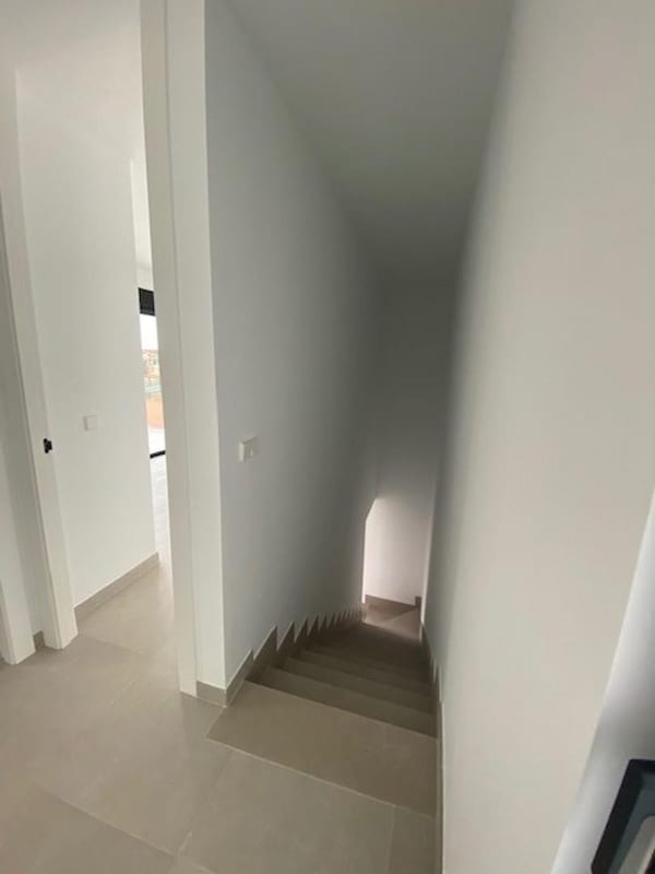 Open photo Listing photo