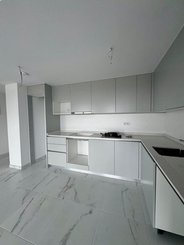 Open photo Listing photo