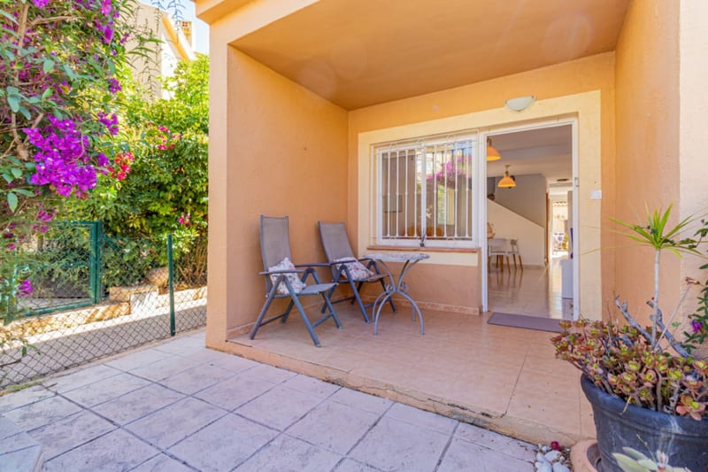 Open photo Listing photo