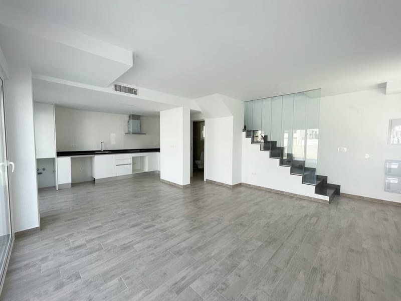 Open photo Listing photo