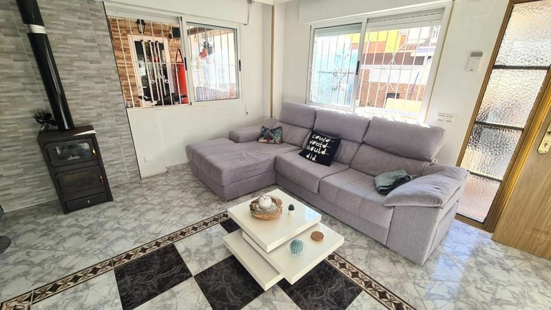 Open photo Listing photo