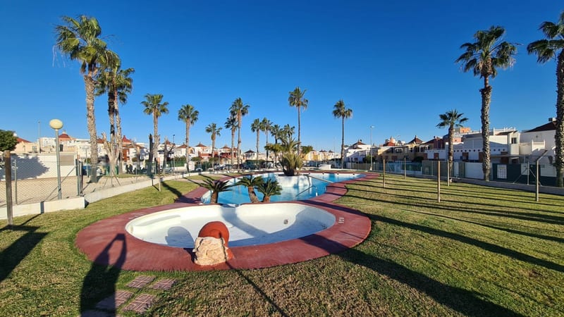 Open photo Listing photo