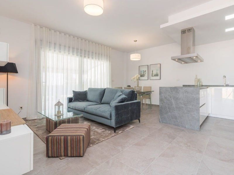 Open photo Listing photo