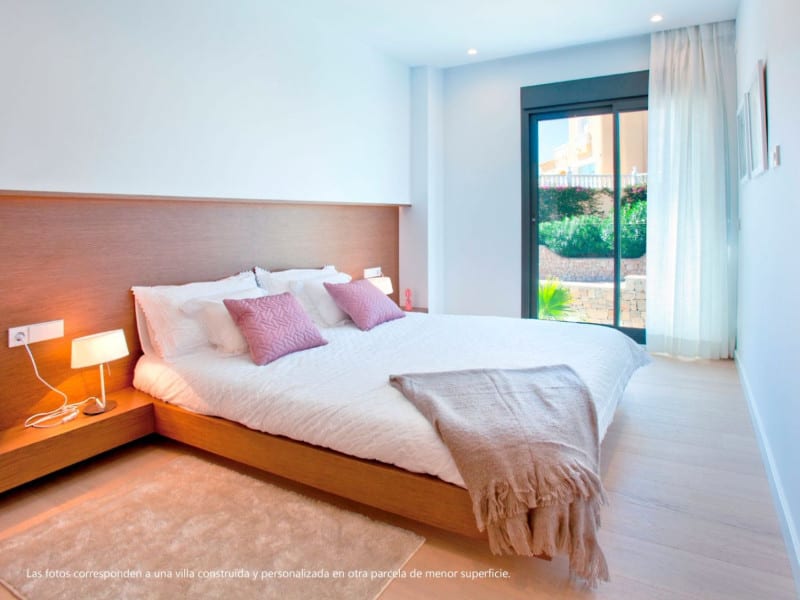 Open photo Listing photo
