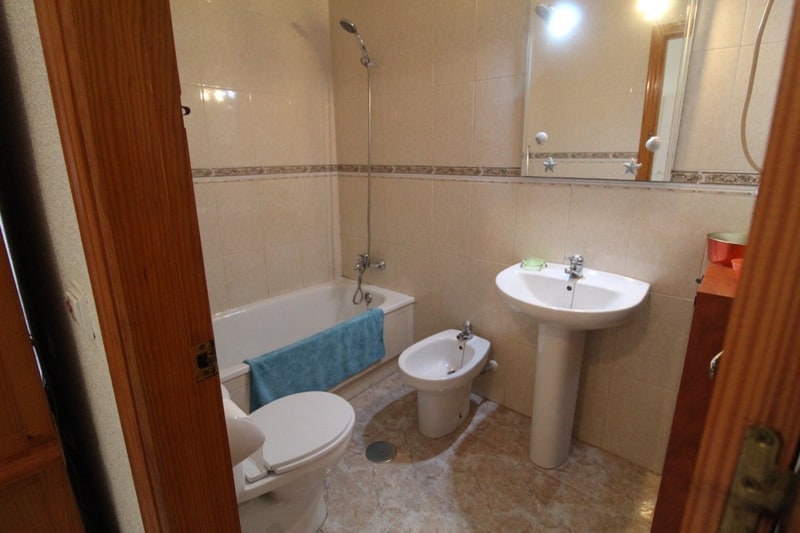 Open photo Listing photo