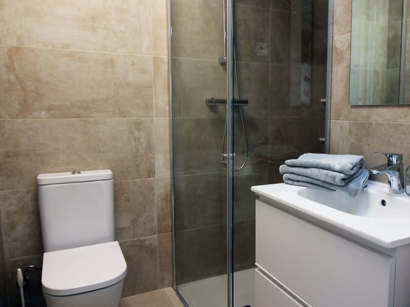 Open photo Listing photo