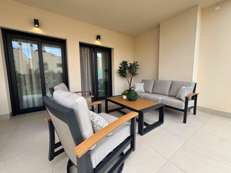 Open photo Listing photo