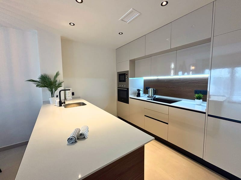 Open photo Listing photo