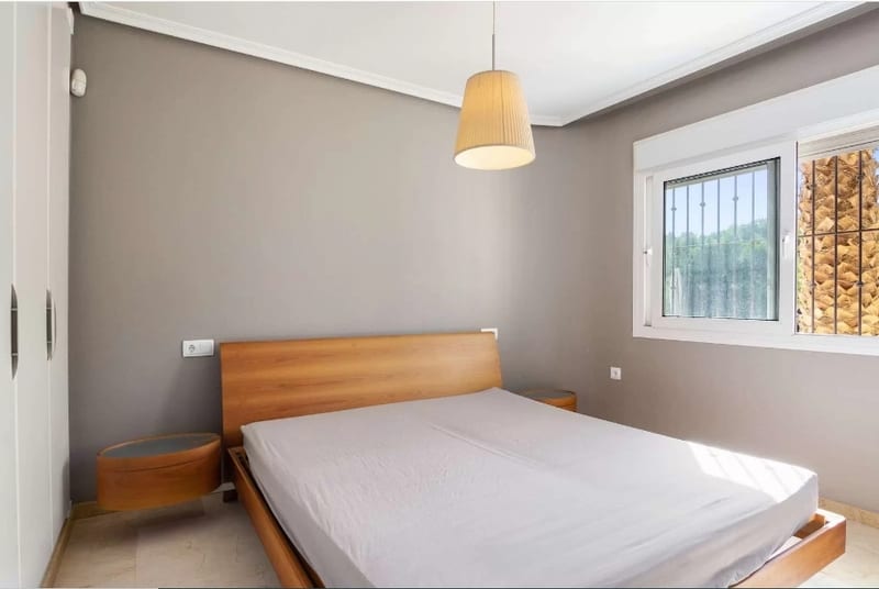 Open photo Listing photo
