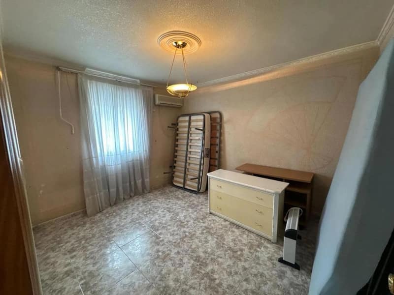 Open photo Listing photo