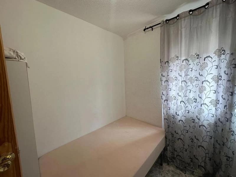 Open photo Listing photo