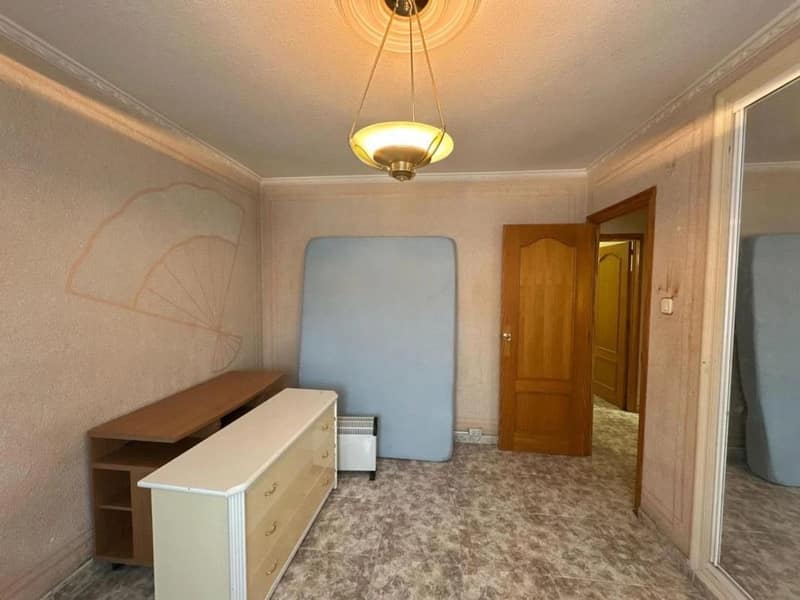 Open photo Listing photo