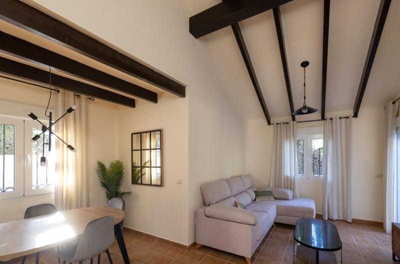 Open photo Listing photo
