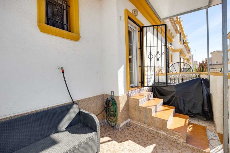 Open photo Listing photo