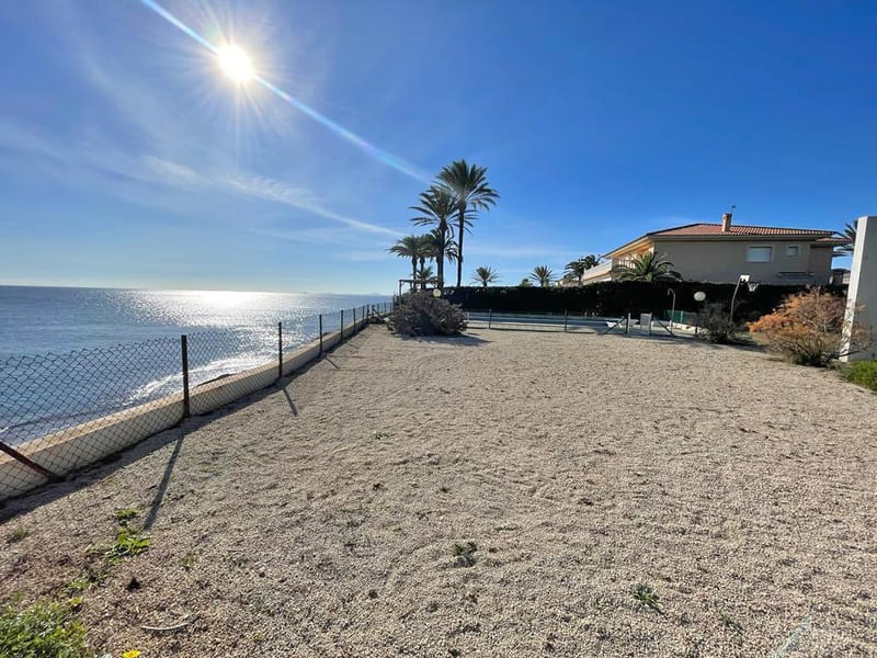 Open photo Listing photo
