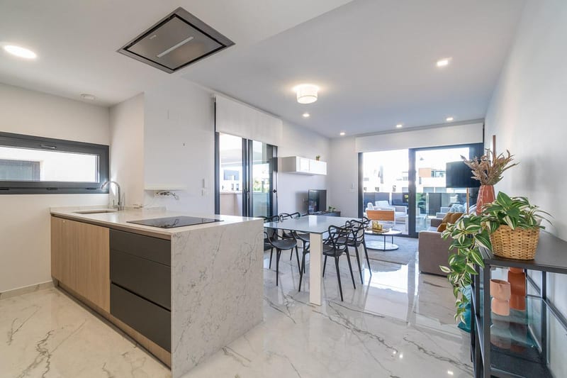 Open photo Listing photo