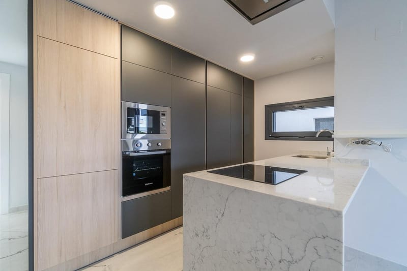 Open photo Listing photo