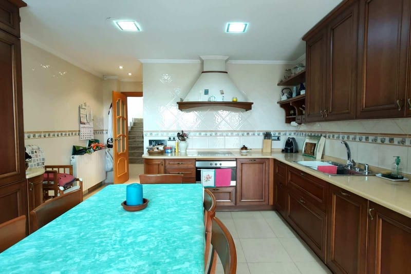 Open photo Listing photo