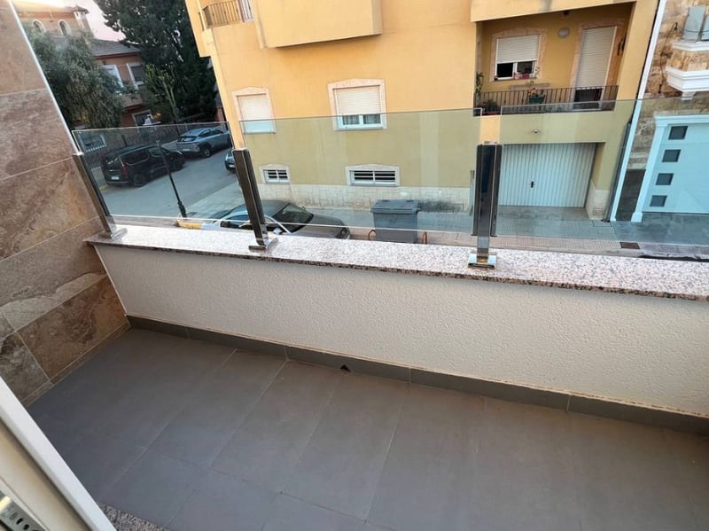Open photo Listing photo