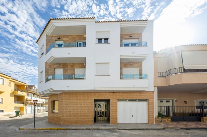 Open photo Listing photo