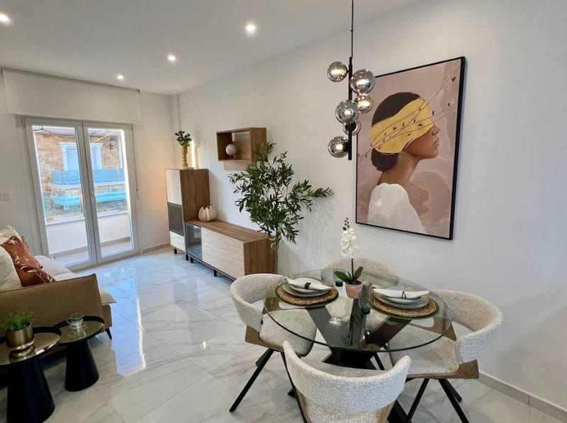 Open photo Listing photo