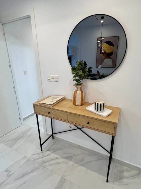 Open photo Listing photo