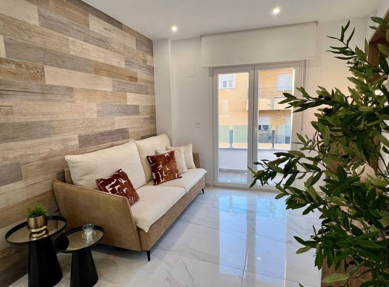 Open photo Listing photo