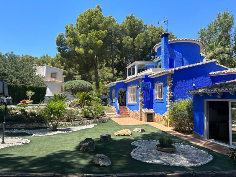 Open photo Listing photo